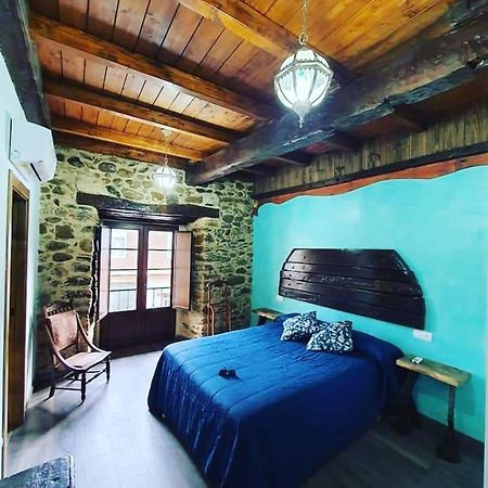Hostal La Medina De Camponaraya Εξωτερικό φωτογραφία