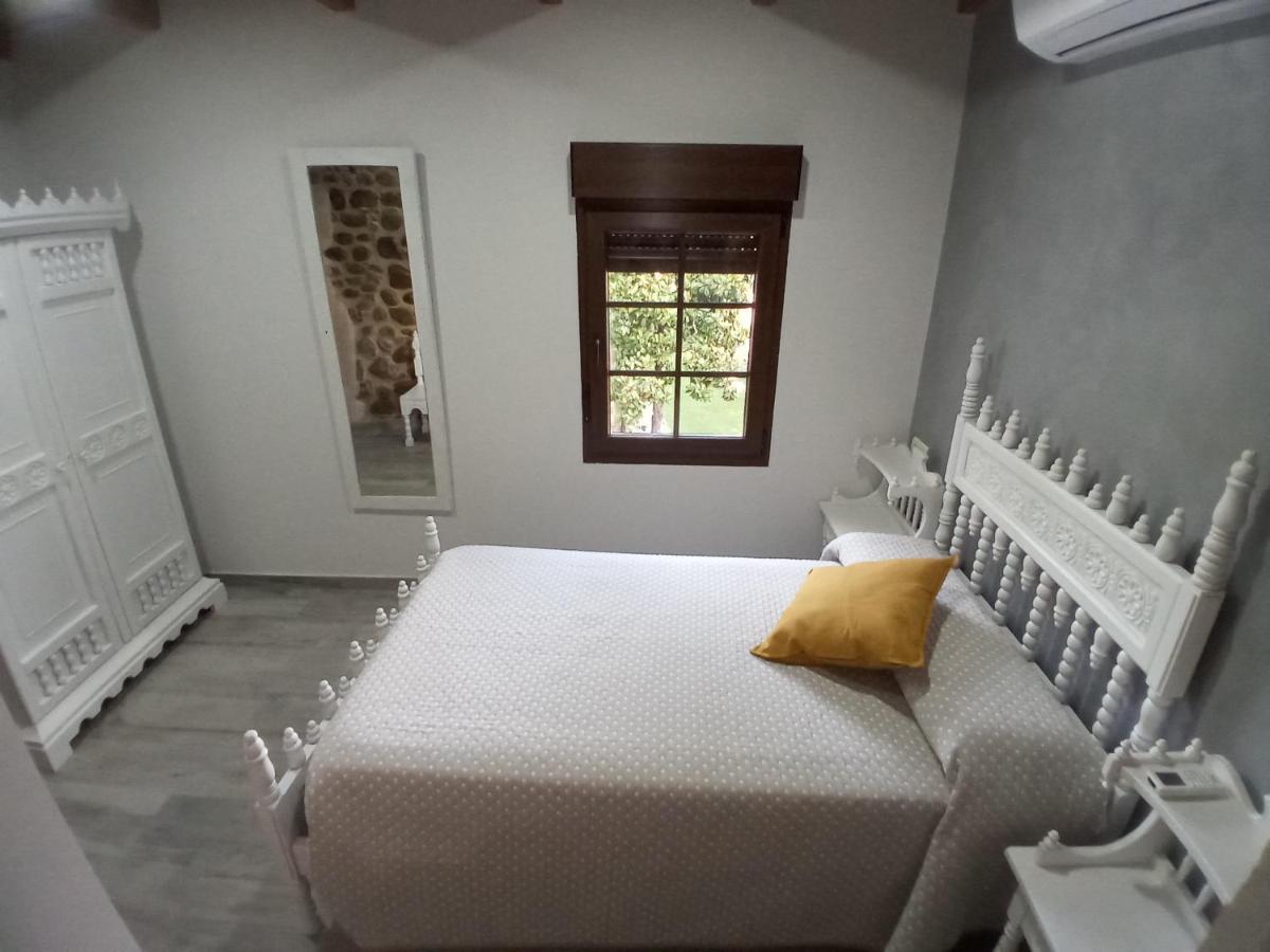 Hostal La Medina De Camponaraya Εξωτερικό φωτογραφία