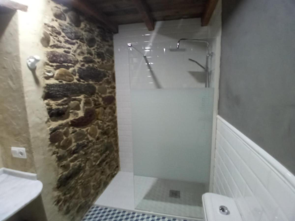 Hostal La Medina De Camponaraya Εξωτερικό φωτογραφία